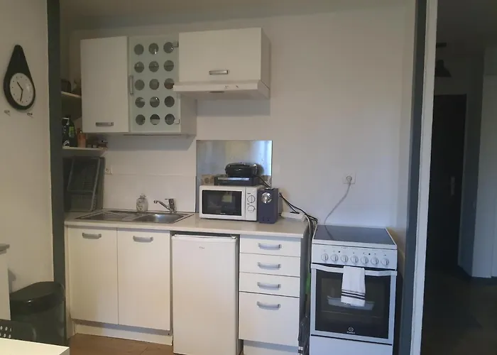 Διαμέρισμα Agradable Ταρμπ