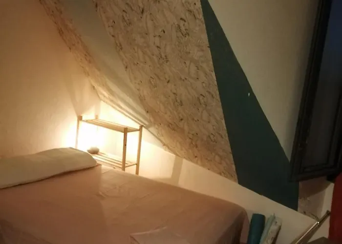 Agradable * Ταρμπ